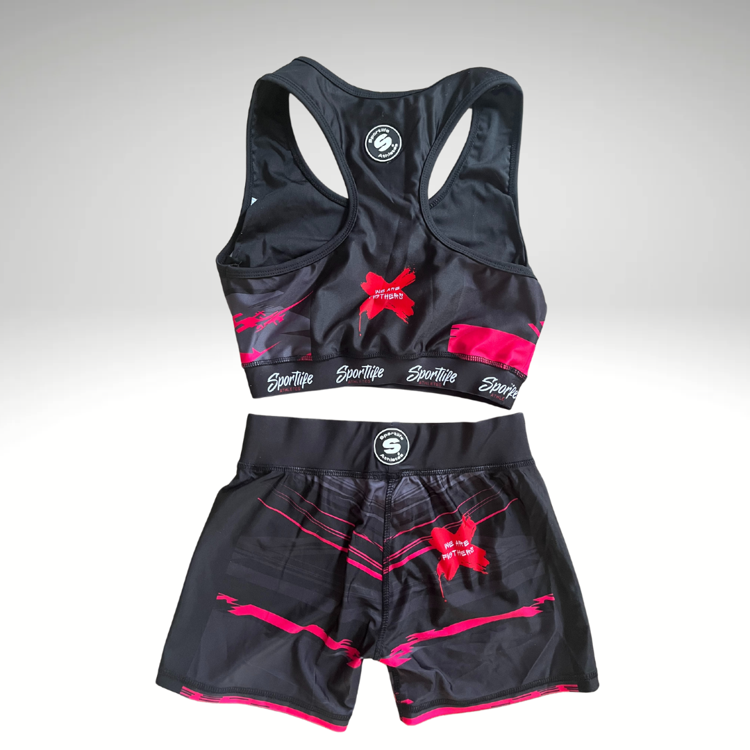 Conjunto artes marciales mujer