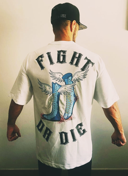 Camiseta Blanca Oversize Unisex – “Fight or Die”